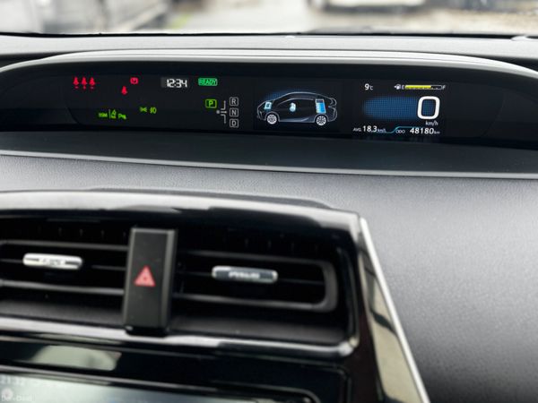 Toyota Prius 1.8 Hybrid Safety Pack 48000kms 2022 379602234