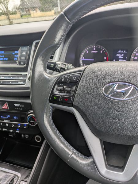 HYUNDAI TUCSON PREMIUM 2017 FULL SERVICE HISTORY 379613844