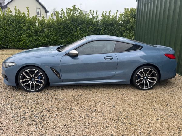BMW M850i 2019 MASSIVE SPEC 379637184