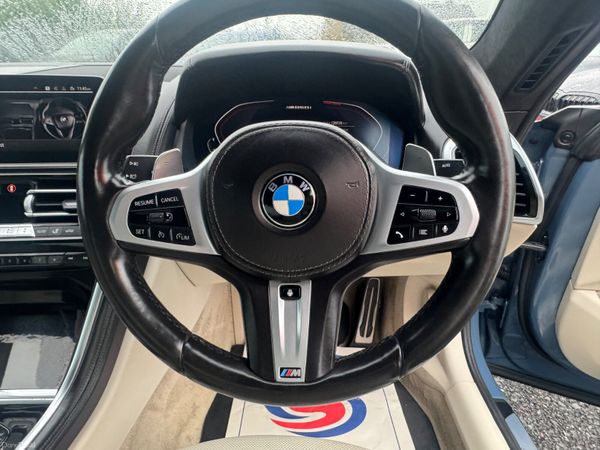 BMW M850i 2019 MASSIVE SPEC 379637216