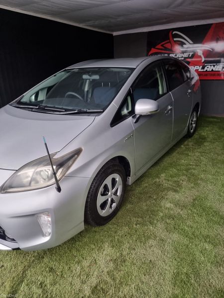 2014 Toyota Prius Automatic 379637668