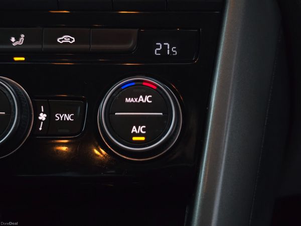 212 T-ROC 2.0 TDI BLACK EDITION STYLING PACK 379639108