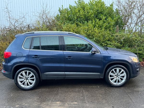 Volkswagen Tiguan Pan Roof Stunning NCT 379745272
