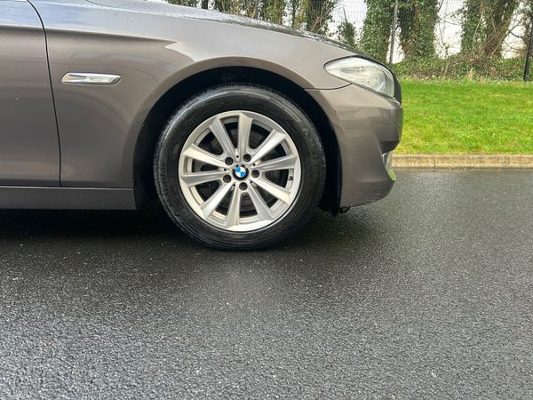 BMW 5-Series 2013 AUTOMATIC 379757422