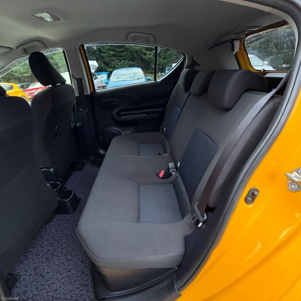 Toyota Aqua 2018 Hybrid 379759780