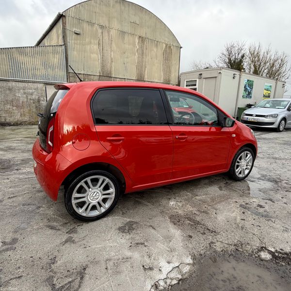 Volkswagen up! 2014 LOW Mileage 379760060