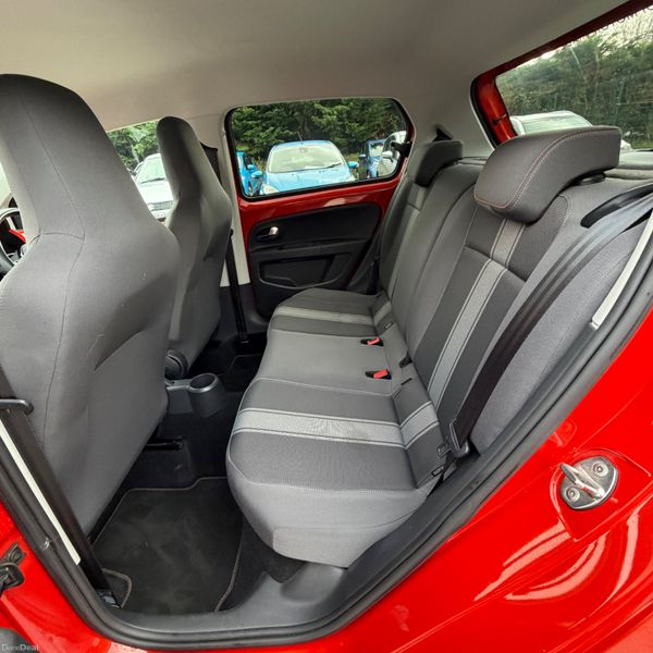 Volkswagen up! 2014 LOW Mileage 379760082