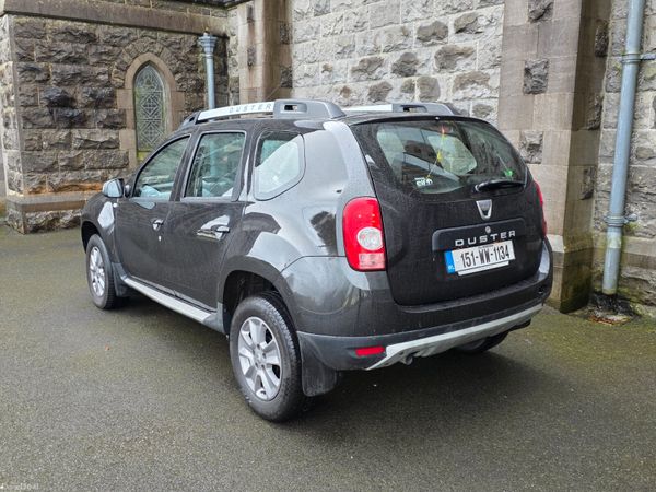 Dacia Duster 2015 379762824