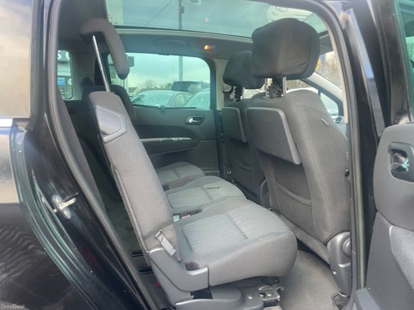 Peugeot 5008 2013 automatic new nct €3950 379773682