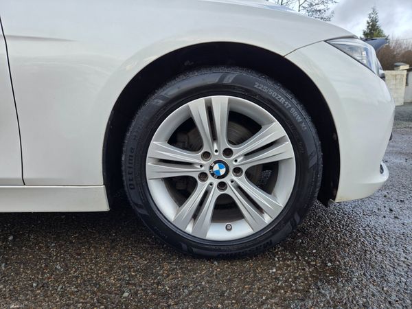 Immaculate BMW Petrol Hybrid 330e 379794080