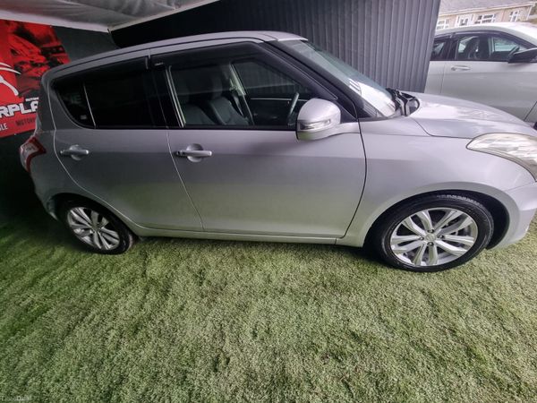 2014 Suzuki Swift Automaic 379727688