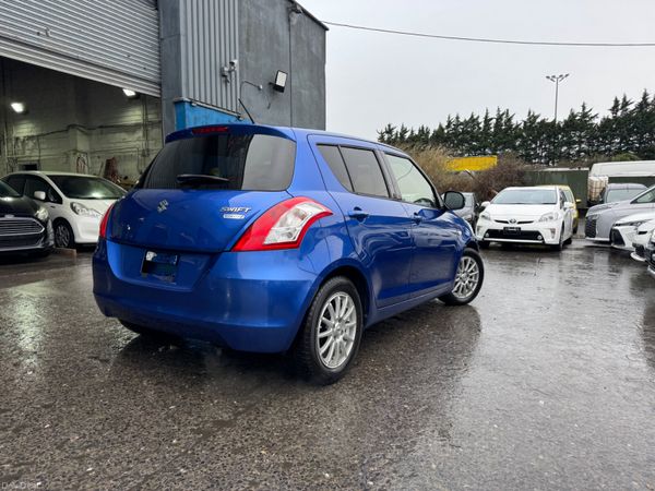 2015 Suzuki Swift Automatic 379739124