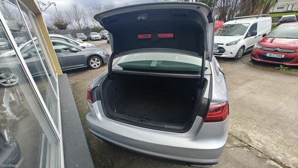 Audi A6 2.0TDI 190 Ultra S-Tronic SE 379851840