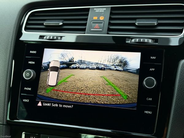 2018 Volkswagen Golf 1.6TDI Auto HIGHLINE 379855902