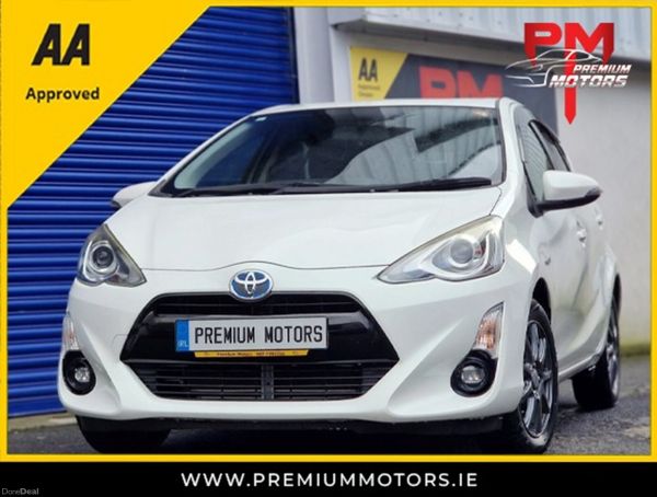 Toyota Aqua Automatic 379856980