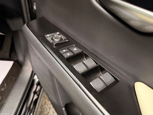 Lexus UX 2021 Luxury 379856914