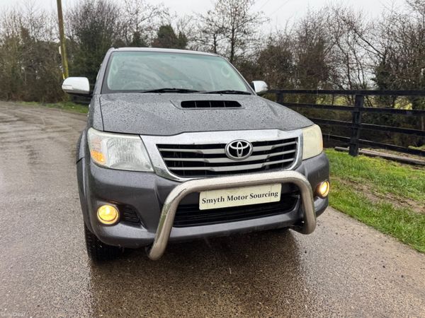 161 Toyota Hilux Invincible 3.0L****NO VAT 379859338