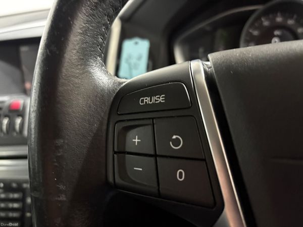 2017 Volvo XC60 D4 2.0 190 Bhp 379889212