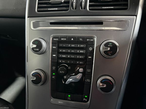 2017 Volvo XC60 D4 2.0 190 Bhp 379889214