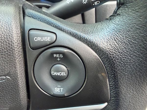 2016 Honda Fit 1.5 Petrol Hybrid Automatic 379809370