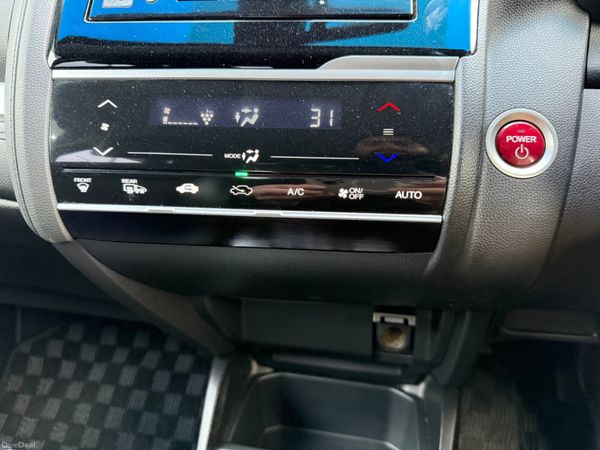 2016 Honda Jazz/Fit 1.5 Hybrid Automatic 379809886