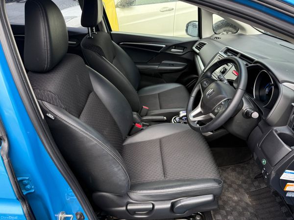 2016 Honda Jazz/Fit 1.5 Hybrid Automatic 379809892