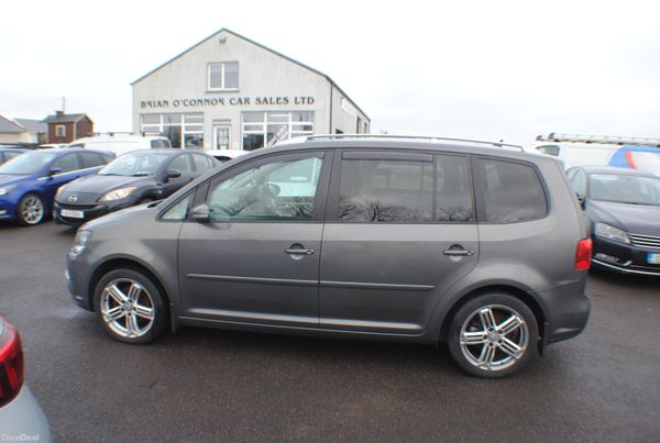 VOLKSWAGEN TOURAN 2011 7 SEATER 379813158
