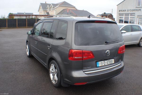 VOLKSWAGEN TOURAN 2011 7 SEATER 379813172