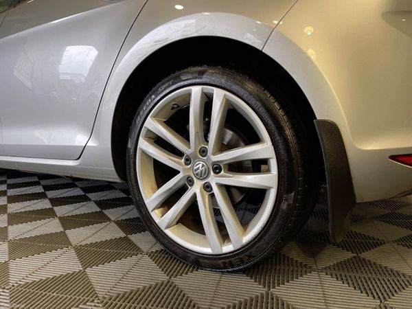 2017 Vw Golf Highline Leather seats 379815076