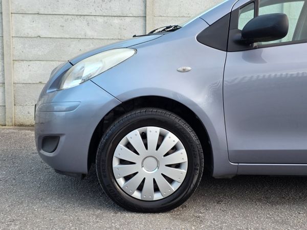 Toyota Yaris 1.0 VVT-i Terra NCT 07/26 TAX 05/26 379829416