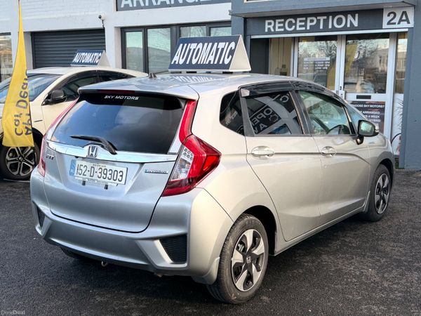 2015 Honda Jazz/Fit 1.5 Hybrid Automatic 379951360