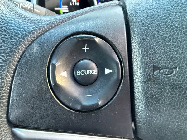 2015 Honda Jazz/Fit 1.5 Hybrid Automatic 379951366