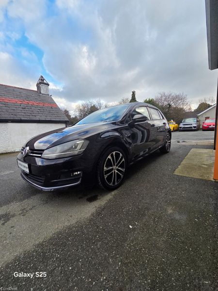 Volkswagen Golf 2015 379972292