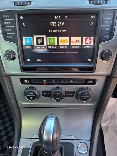 Volkswagen Golf 2017 1.2tsi comfort line 379973122