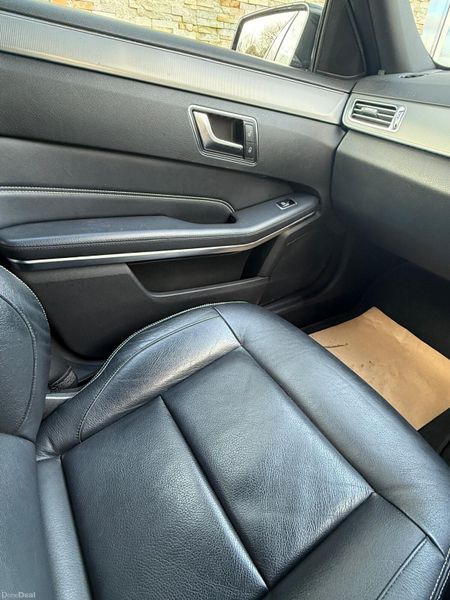 Mercedes-Benz E-Class 2015 379977850