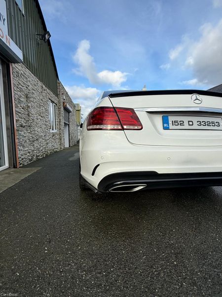 Mercedes-Benz E-Class 2015 379977834