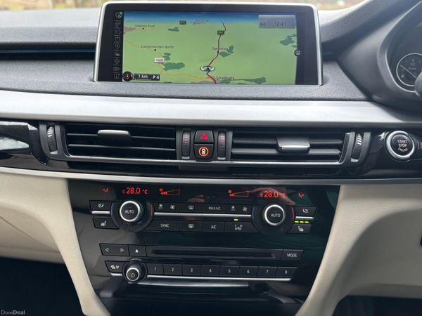 2015 BMW X5 xDrive30d SE 7 seater! 379981068