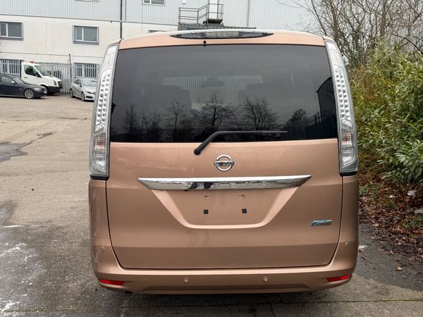 Nissan Serena 8 Seater Auto Self Charging Hybrid 379986352