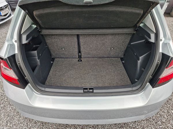 Skoda Fabia 2017 379987034