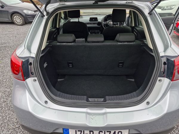 Mazda Demio Automatic 2017 379988154