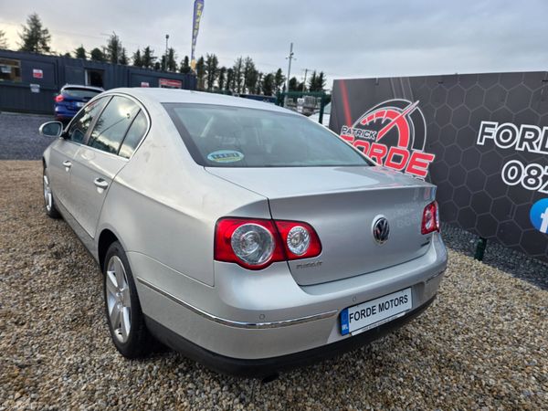 Volkswagen Passat 2010 379919674