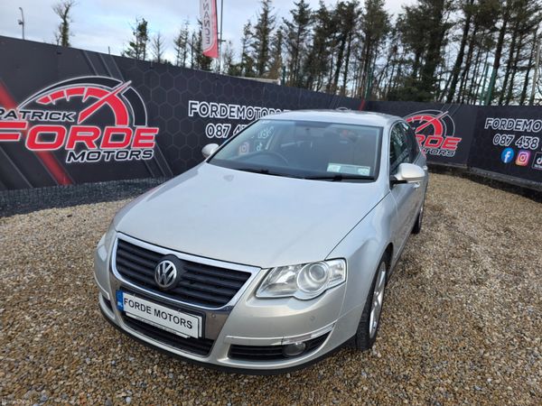 Volkswagen Passat 2010 379919676