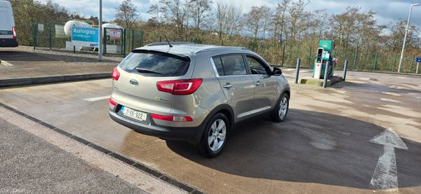 Kia Sportage 2011 Panoramic roof 379923974