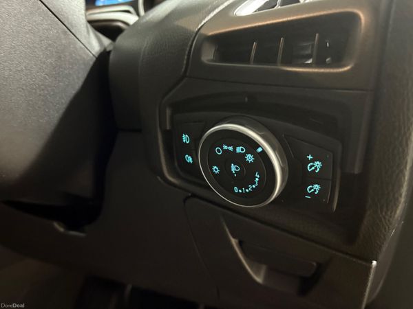 2016 Ford Focus Titanium 1.5 TDCi 120 Bhp 379927386