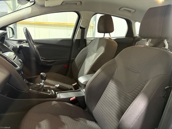 2016 Ford Focus Titanium 1.5 TDCi 120 Bhp 379927338