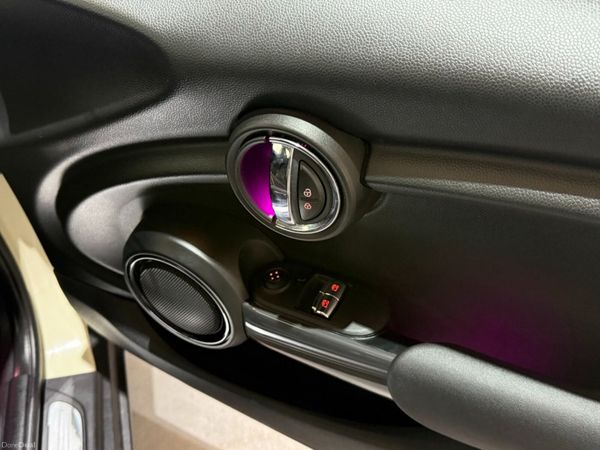 Mini Cooper 1.5L Petrol - Manual, Only 59k miles 380040446