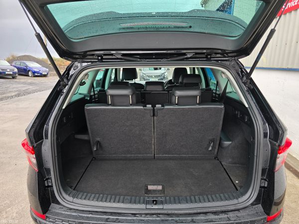 SKODA KODIAK STYLE WITH BLACK EDITION x MAXTON PAC 380047546