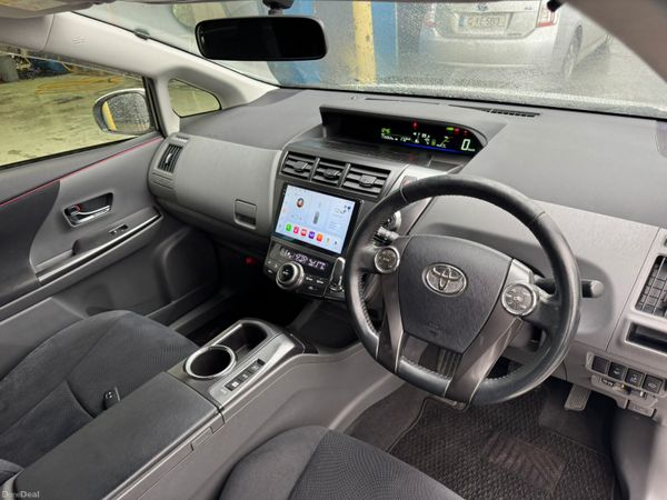 2014 Toyota Prius 1.8 Hybrid Automatic 7 seats 380097660