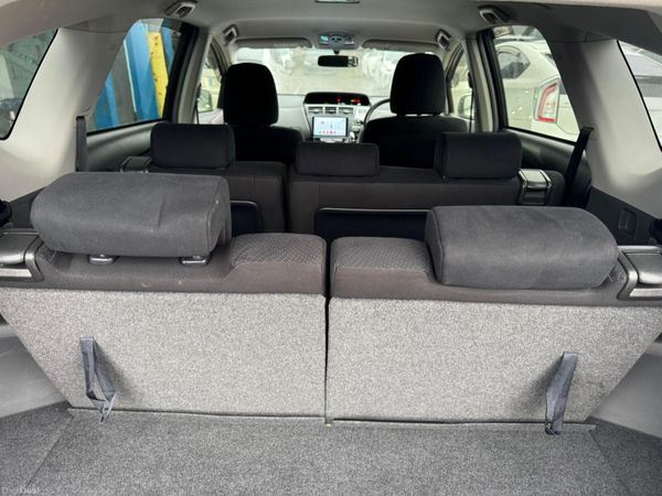 2014 Toyota Prius 1.8 Hybrid Automatic 7 seats 380097680