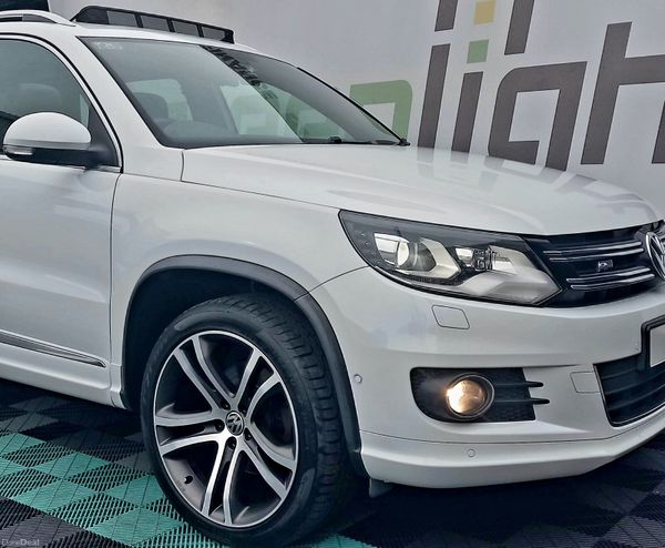 2016 VW Tiguan 1.4 TSI DSG – R Line  | 380023440